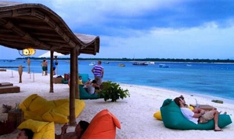 Panduan Lengkap: Rekomendasi Tempat Berenang Terbaik di Gili Trawangan