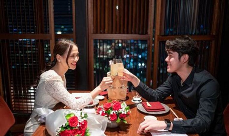 Tempat Makan Romantis untuk Kencan Malam Spesial