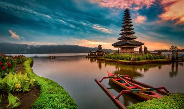 Jelajahi Keindahan Alam Bali dan Hemat Biaya Transportnya