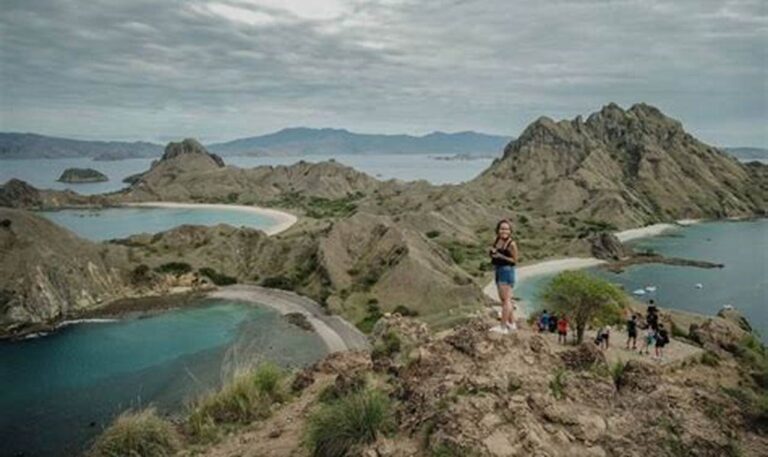 Tiket Pesawat Jakarta – Labuan Bajo: Pesan Sekarang, Jelajahi Keindahan Komodo