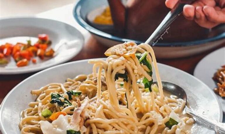 Temukan Surga Kuliner Bakmi Jawa di Bandung yang Menggugah Selera