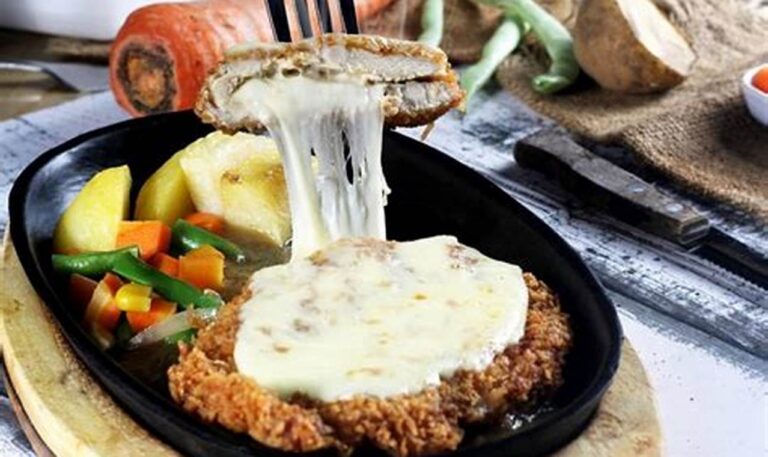 Makan Steak Murah Meriah di Surabaya, Rasanya Bikin Nagih!
