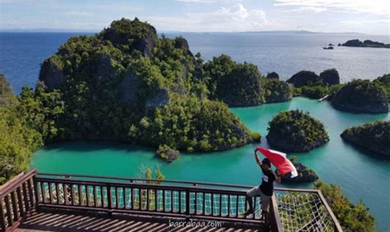Jelajahi Raja Ampat untuk Backpacker: Total Pengeluaran Terungkap!