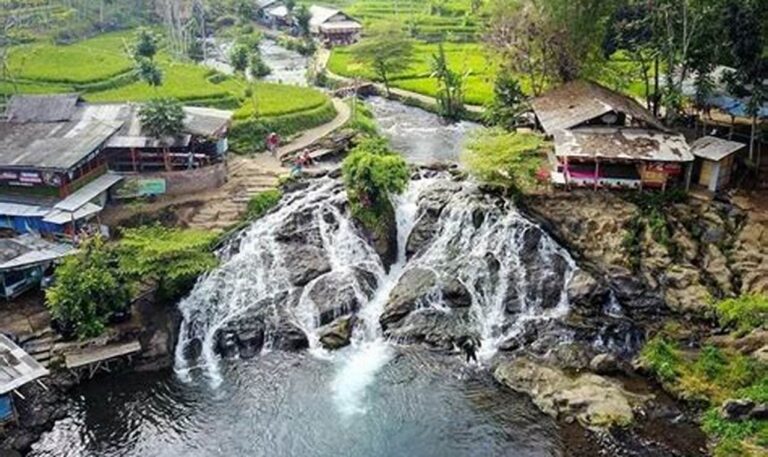 Rasakan Segarnya! Wisata Sumber Mata Air Terbaik dan Tarif Terbarunya