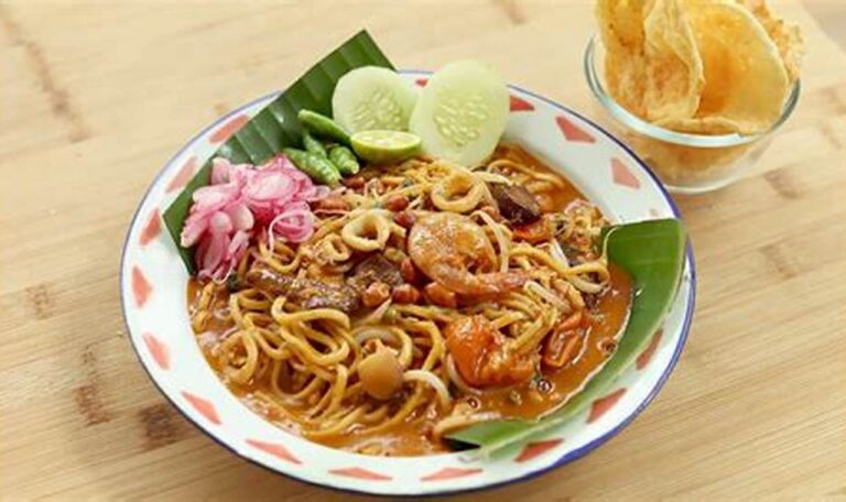 Nikmati Kuliner Mie Aceh Terlezat di Medan, Rasakan Sensasi Rempahnya!