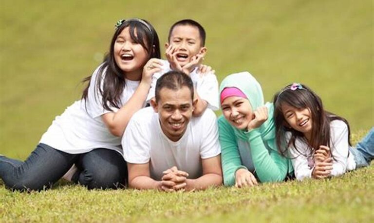 Rasakan Manfaat Luar Biasa dari Keharmonisan Keluarga