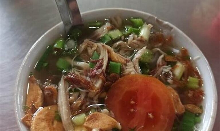 Rekomendasi 5 Warung Soto Ayam Terkenal di Semarang untuk Pecinta Kuliner