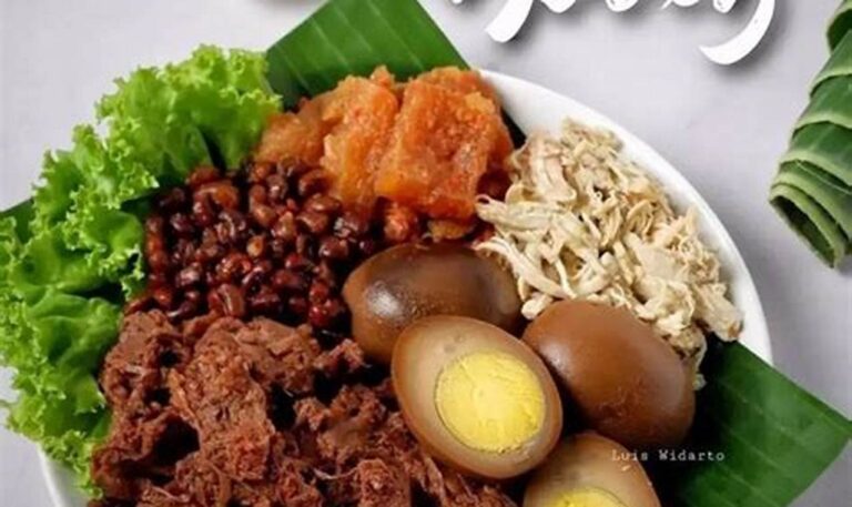 Jelajahi Kuliner Yogyakarta: Rekomendasi Makanan Khas yang Menggugah Selera