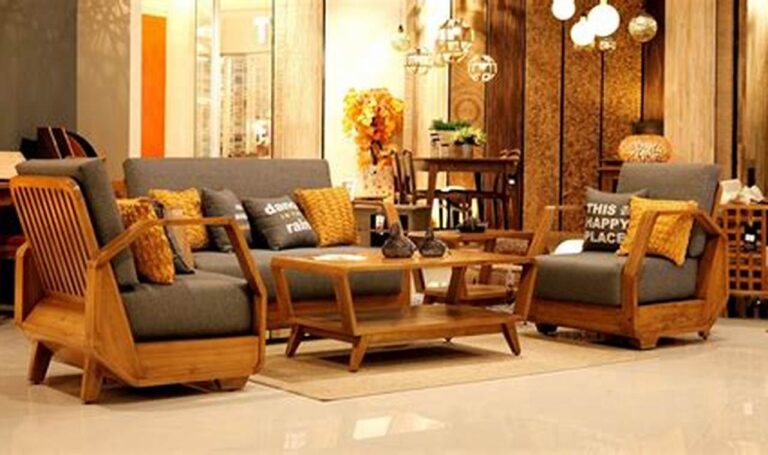 Hemat Biaya! Inilah Jurus Merawat Furnitur Kayu di Rumah
