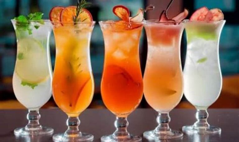 Nikmati Musim Panas dengan Rekomendasi Minuman Menyegarkan Ini!