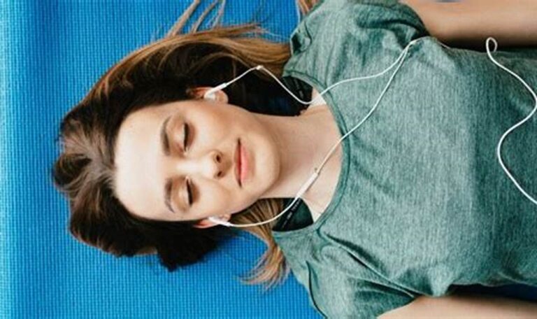 Tidur Lebih Nyenyak dengan Rekomendasi Aplikasi Meditasi Terbaik