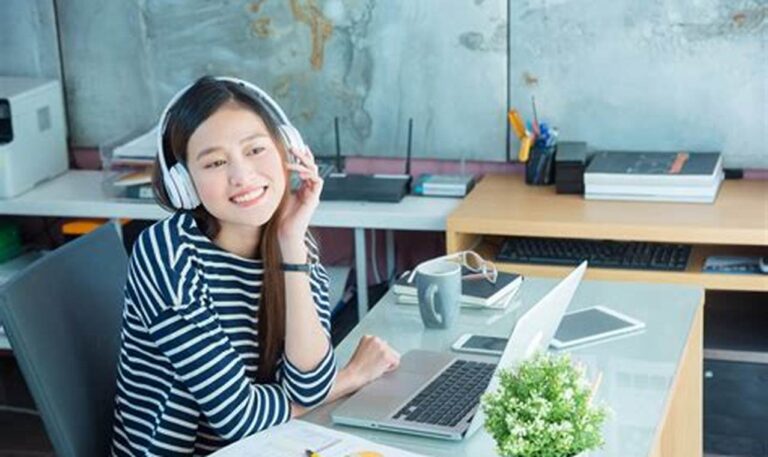 Nikmati Produktivitas Kerja dengan Rekomendasi Playlist Musik Terbaik