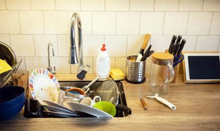 Rahasia Dapur Bersih: Tips Jitu Rawat Alat Masak Anda