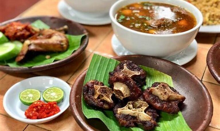 Nikmati Lezatnya Sop Buntut Jakarta, Kuliner Legendaris yang Bikin Nagih!
