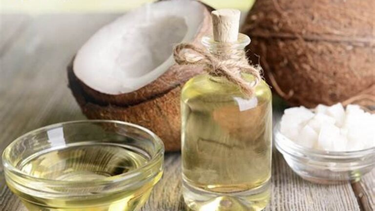 Rahasia Ilmiah: Minyak Kelapa untuk Rambut Sehat