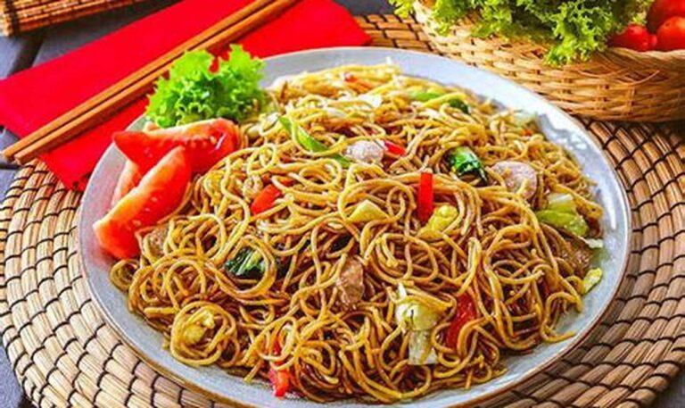 Nikmati Lezatnya Kuliner Mie Goreng Spesial yang Menggugah Selera