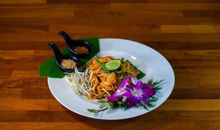 Makan Nikmat di Restoran Thailand yang Menggugah Selera