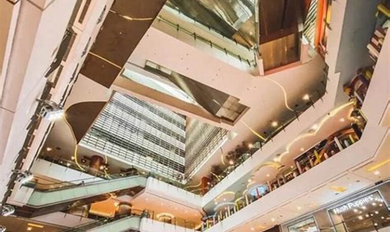 Jelajahi Tempat Makan Enak di Mall, Kuliner Surgawi Menanti Anda!