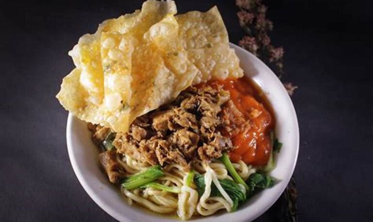 Jelajahi Mie Ayam Terlezat di Yogyakarta, Nikmati Cita Rasa yang Menggugah Selera!