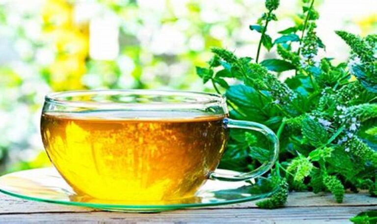 5 Manfaat Menenangkan dari Teh Herbal untuk Relaksasi