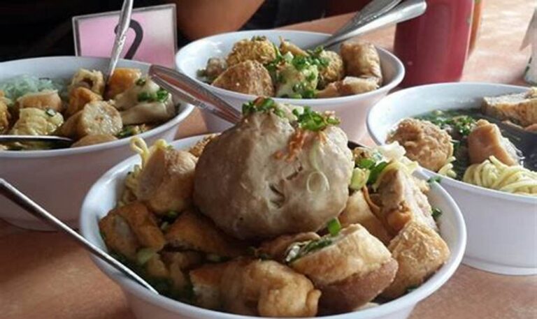 Nikmati Kuliner Bakso Malang Terlezat di Tempat Rekomendasi Kami