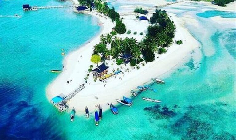 Jelajahi Pesona Alam Kendari: Tempat-Tempat Menakjubkan dan Biayanya