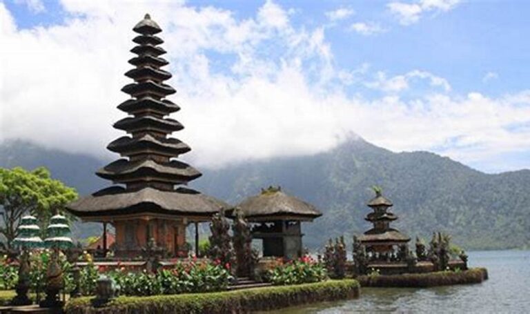 Destinasi Asia Tenggara: Rekomendasi Tempat Liburan Tak Terlupakan
