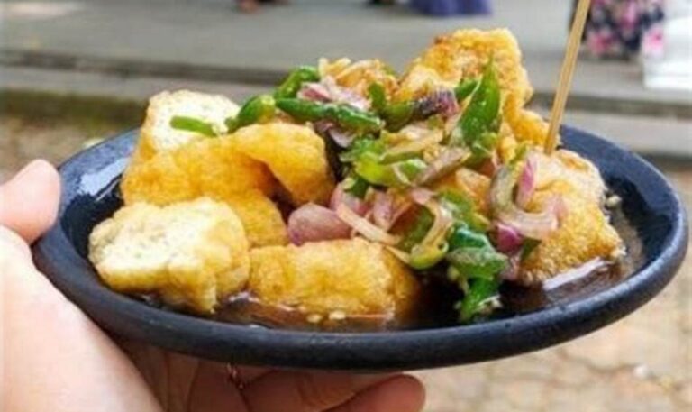 Nikmati Kuliner Legendaris Cirebon: 5 Tempat Makan Tahu Gejrot Terlezat!