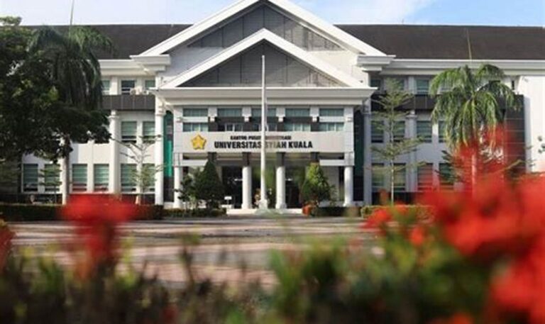 Temukan Kampus Terbaik untuk Jurusan Fisika di Indonesia