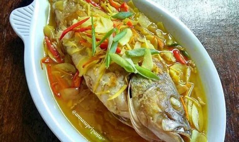 Nikmati Lezatnya Kuliner Olahan Ikan Segar, Wajib Dicoba!