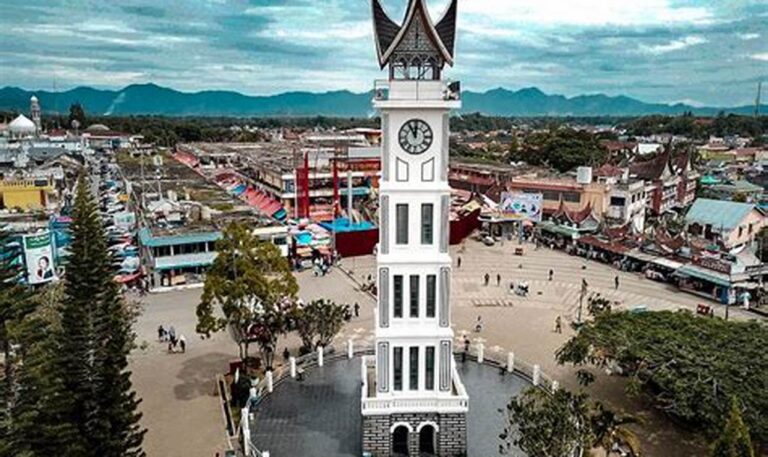 Jelajahi Bukittinggi: Tempat Wisata Murah Meriah untuk Liburan Seru