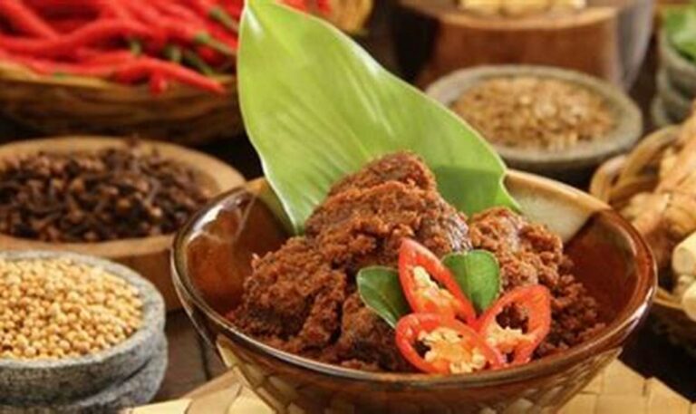 Jelajahi Cita Rasa Nusantara: Restoran Hidangan Tradisional yang Menggugah Selera