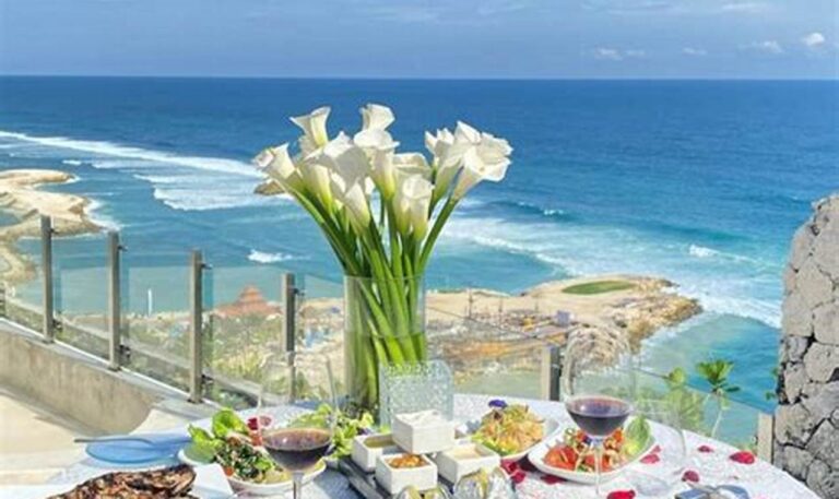 Restoran Romantis di Bali: Harga Menu Spesial yang Bikin Momen Spesial Makin Berkesan!
