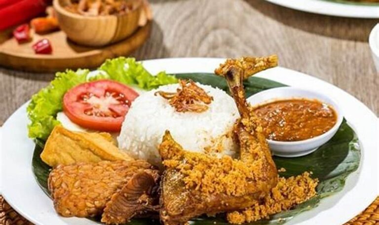 Lagi Cari Tempat Makan Siang Cepat? Cek Rekomendasi Terbaik Ini!
