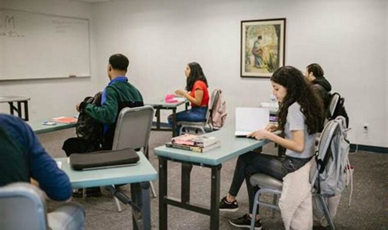 Rekomendasi Kursus Bahasa Inggris Online: Metode Efektif, Hasil Optimal