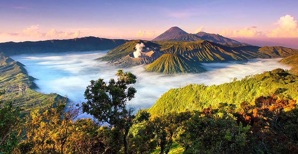 Pesona Alam Jawa Barat: Rekomendasi Tempat Wisata Terbaik