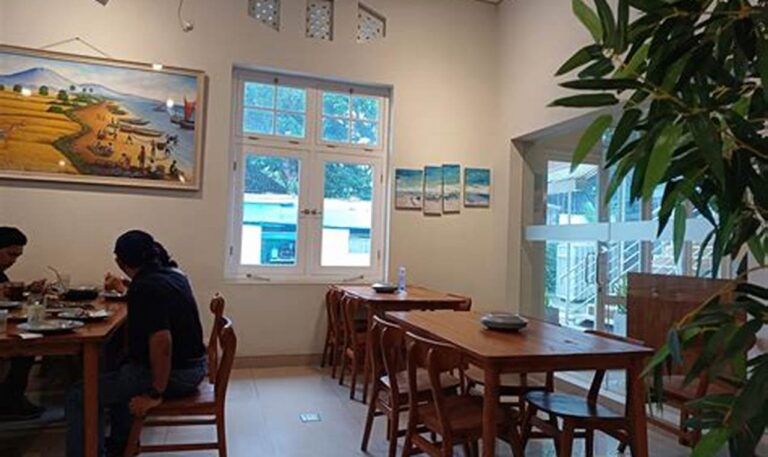 Nikmati Hidangan Laut Mewah di Restoran Terbaik