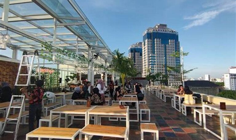 Temukan Rekomendasi Cafe Rooftop Cozy di Jakarta untuk Momen Spesial