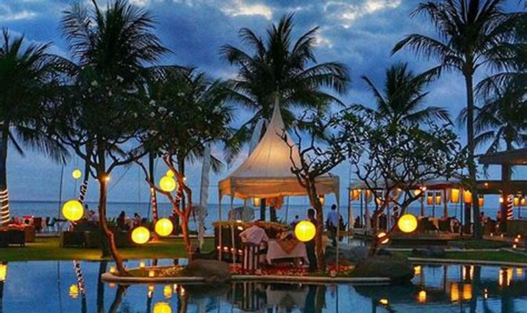 Restoran Seafood Terbaik di Bali dengan Pemandangan Pantai yang Menakjubkan