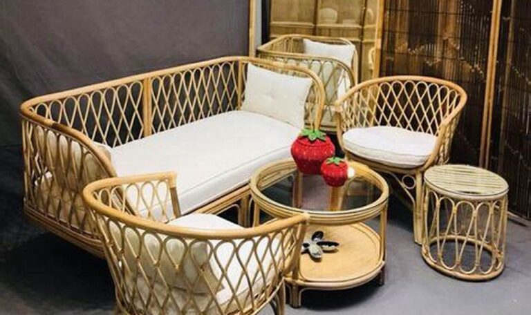 5 Tips Mudah Merawat Perabotan Rotan Sintetis