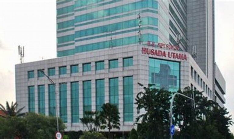 Rekomendasi Rumah Sakit dengan Layanan Laboratorium Terbaik di Surabaya