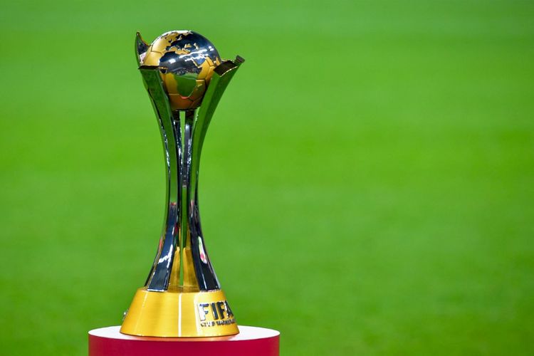 trofi piala dunia antarklub